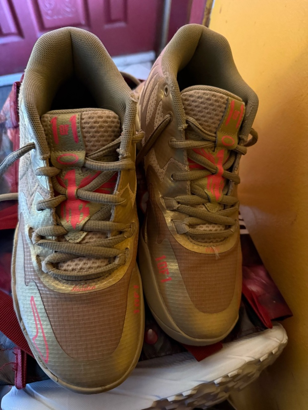 PUMA MB.01 Golden Child x LaMelo Ball (GS) - Metallic Gold - Size 6Y boys